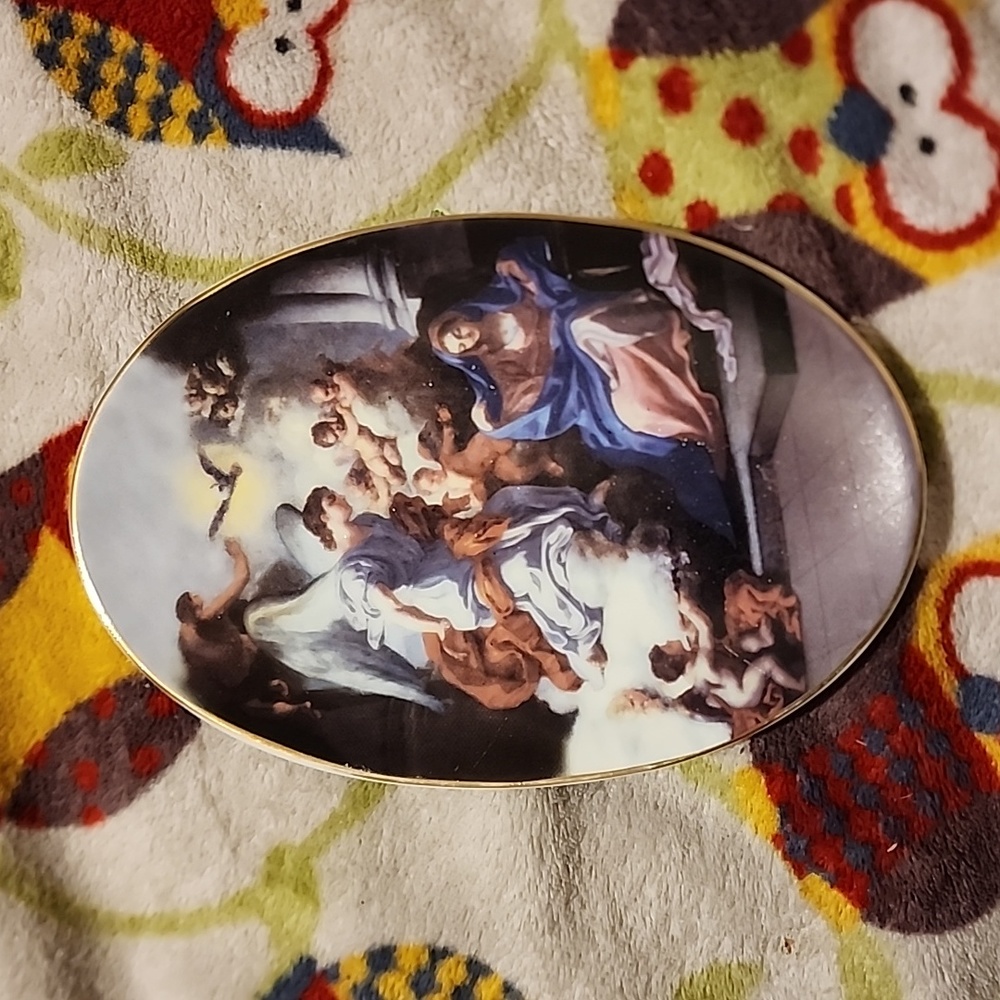Trinity Broadcasting Network Christmas 2004 Decorative Plate
